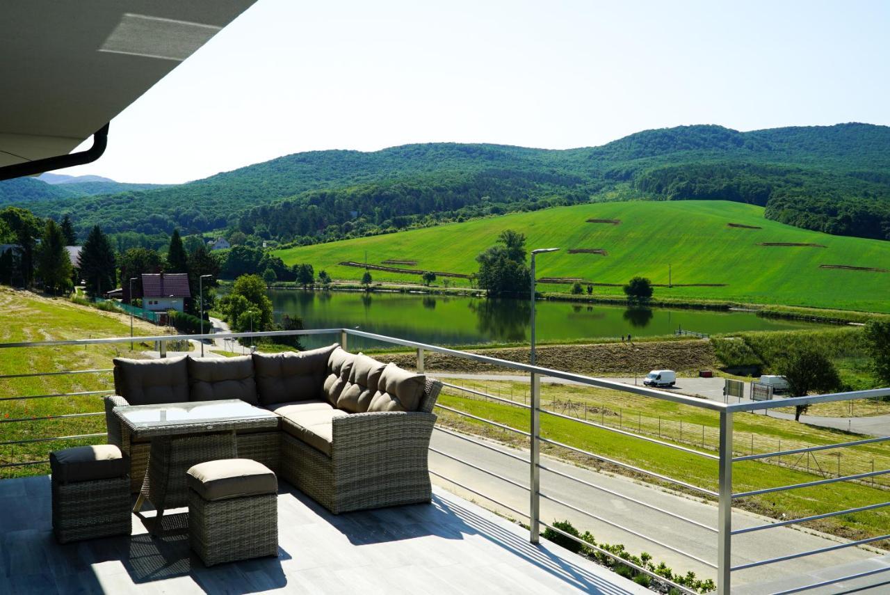 Moravany nad Váhom Luxury Villa מראה חיצוני תמונה
