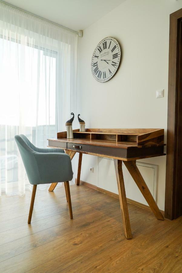 Moravany nad Váhom Luxury Villa מראה חיצוני תמונה